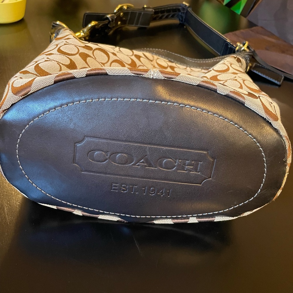 VINTAGE Coach Signature Logo Bleeker duffle purse.